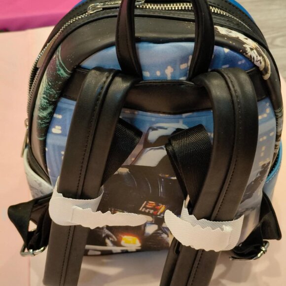 Loungefly Star Wars Empire Strikes Back Final Frames Scenes Mini Backpack-New - Picture 2 of 2